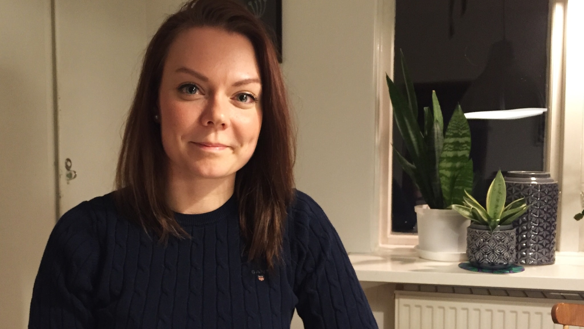 Nadjas svåra barndom har gett kraft / Rankka lapsuus on antanu voimaa - spela