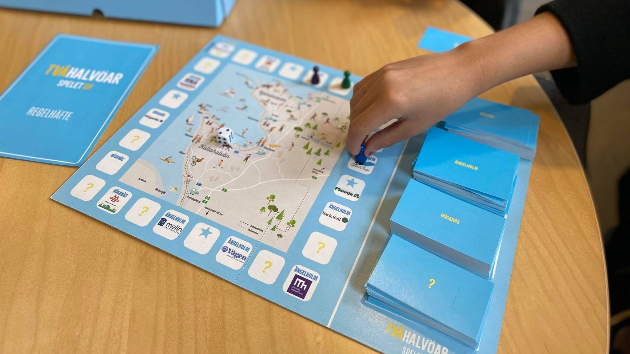 Spel På Mobilen För Två