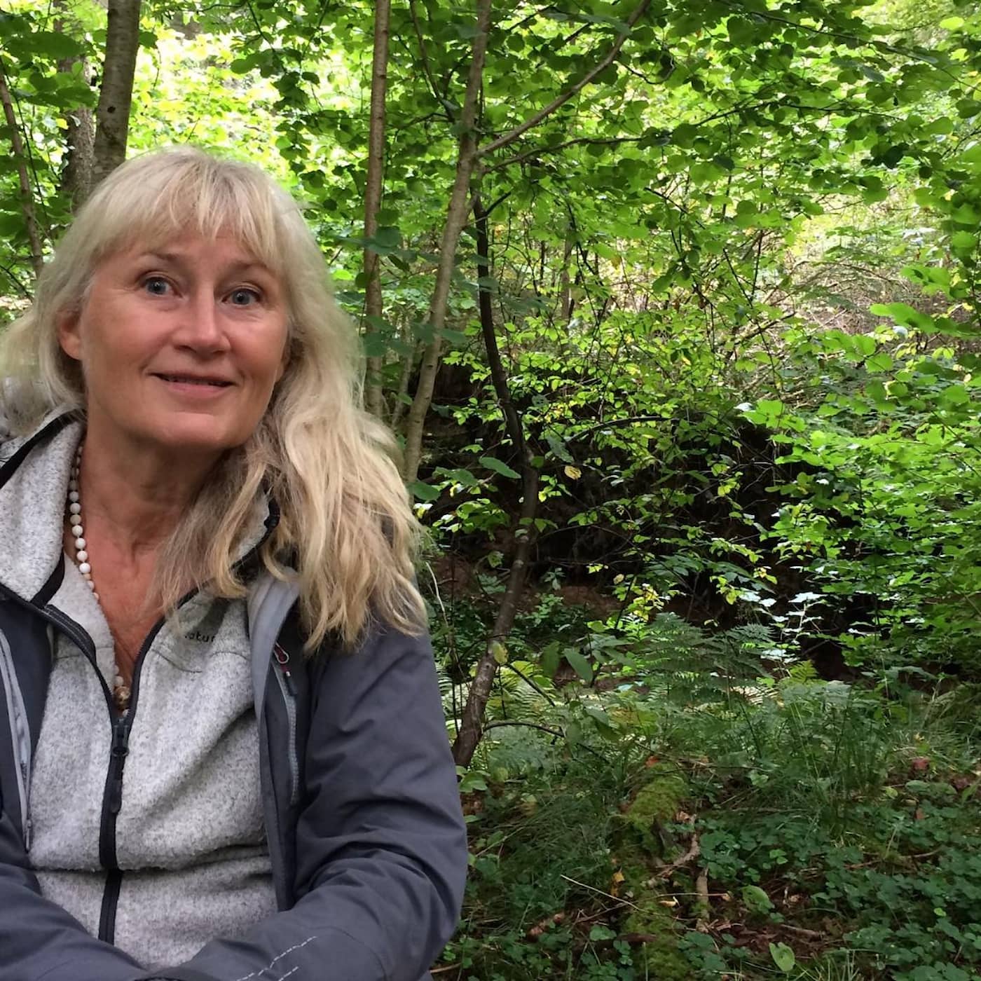 Naturvanor i vardagen, heliga skogar och ett skotskt fågelberg