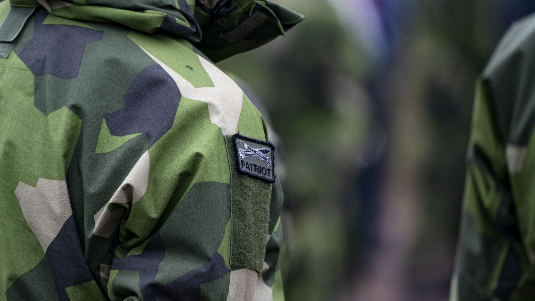 Försvaret om att fler kallas till mönstring: Beror inte på kriget - P4 ...