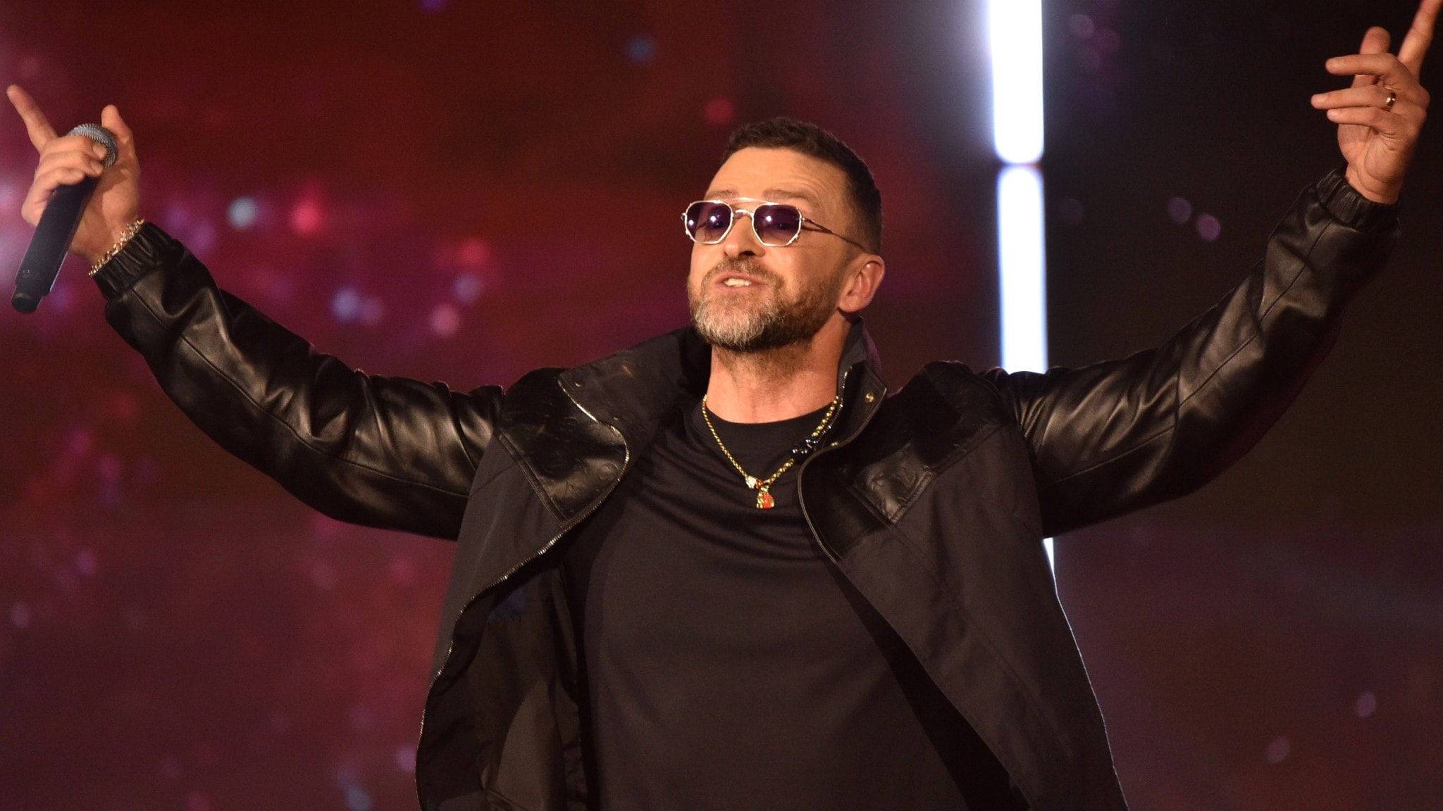 Därför sjunger Justin Timberlake 'It's gonna be May'