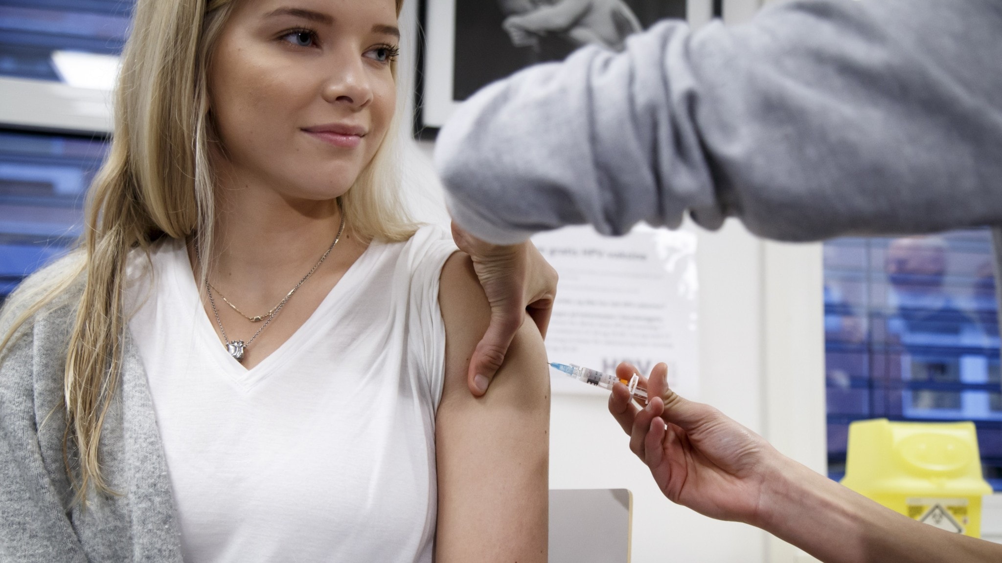 Unga Kvinnor I Kronoberg Erbjuds HPV vaccin P4 Kronoberg Sveriges Radio