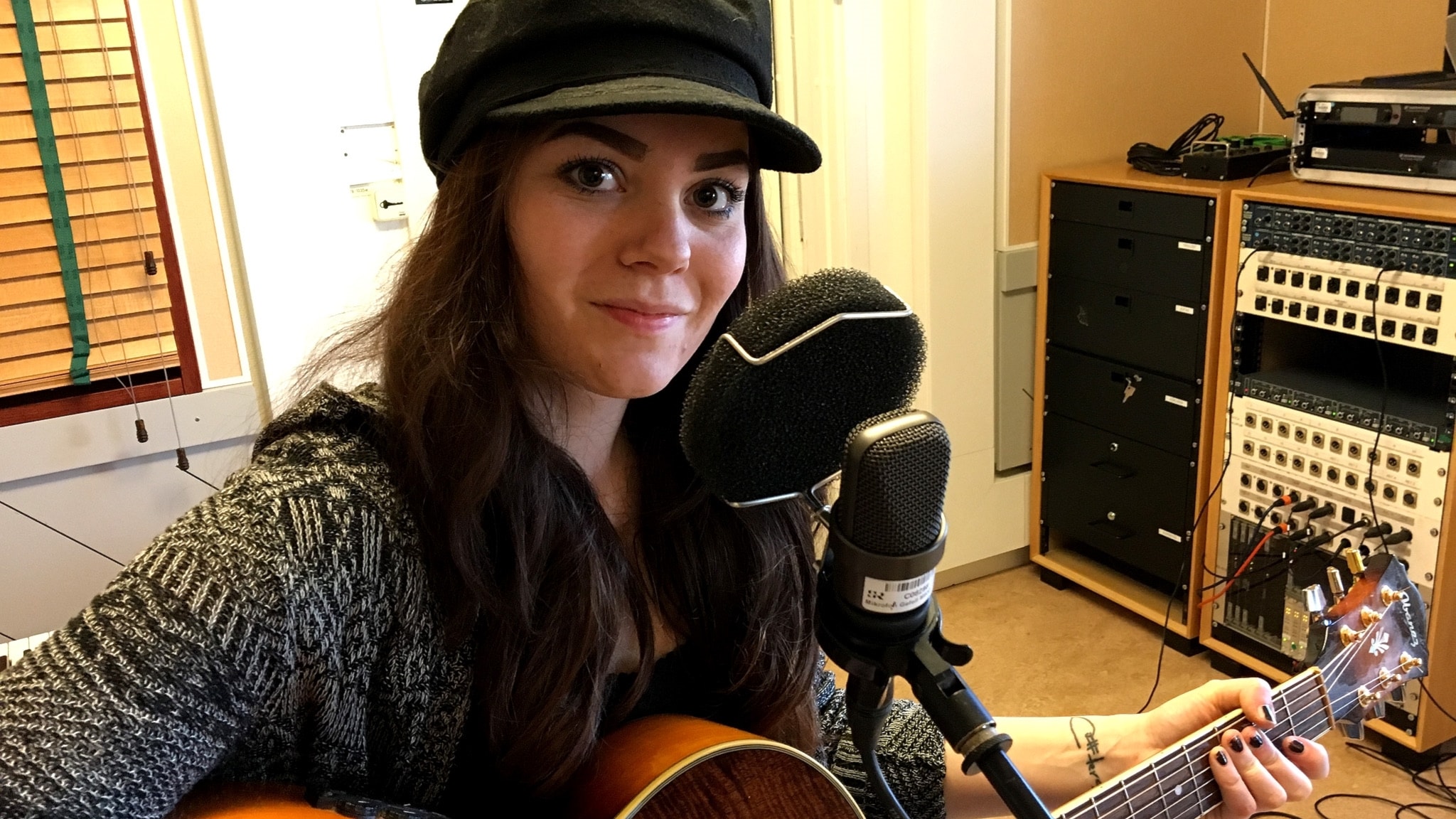 Lovis Åkerström från Sundsvall om kommande debutalbumet - P4 ...