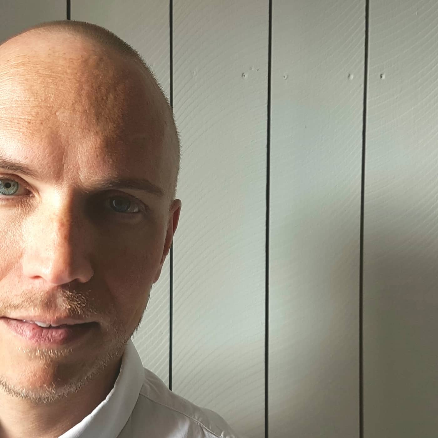 Fredrik Westerlund - Pappa står kvar på perrongen