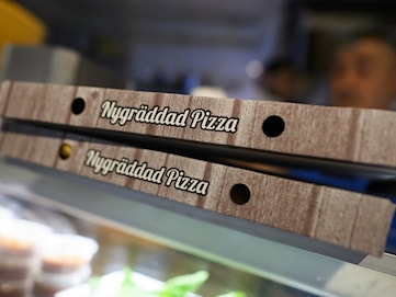 Takeaway pizza prices hold steady despite VAT-cut