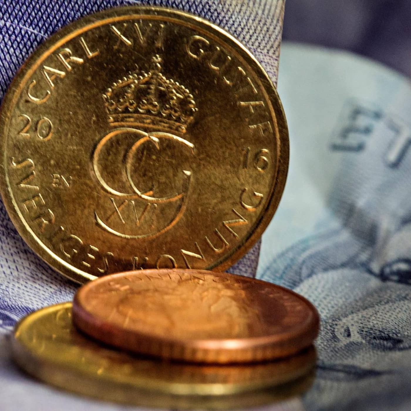 Sweden's GDP is growing fast, wildfire in Ånge, false covid vaccine information, Olympics update