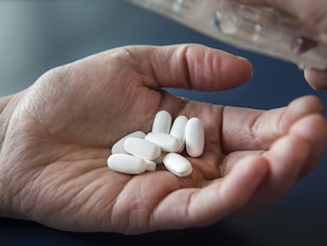 Pharmacy allowed minors to buy multiple packs of paracetamol despite industry limits