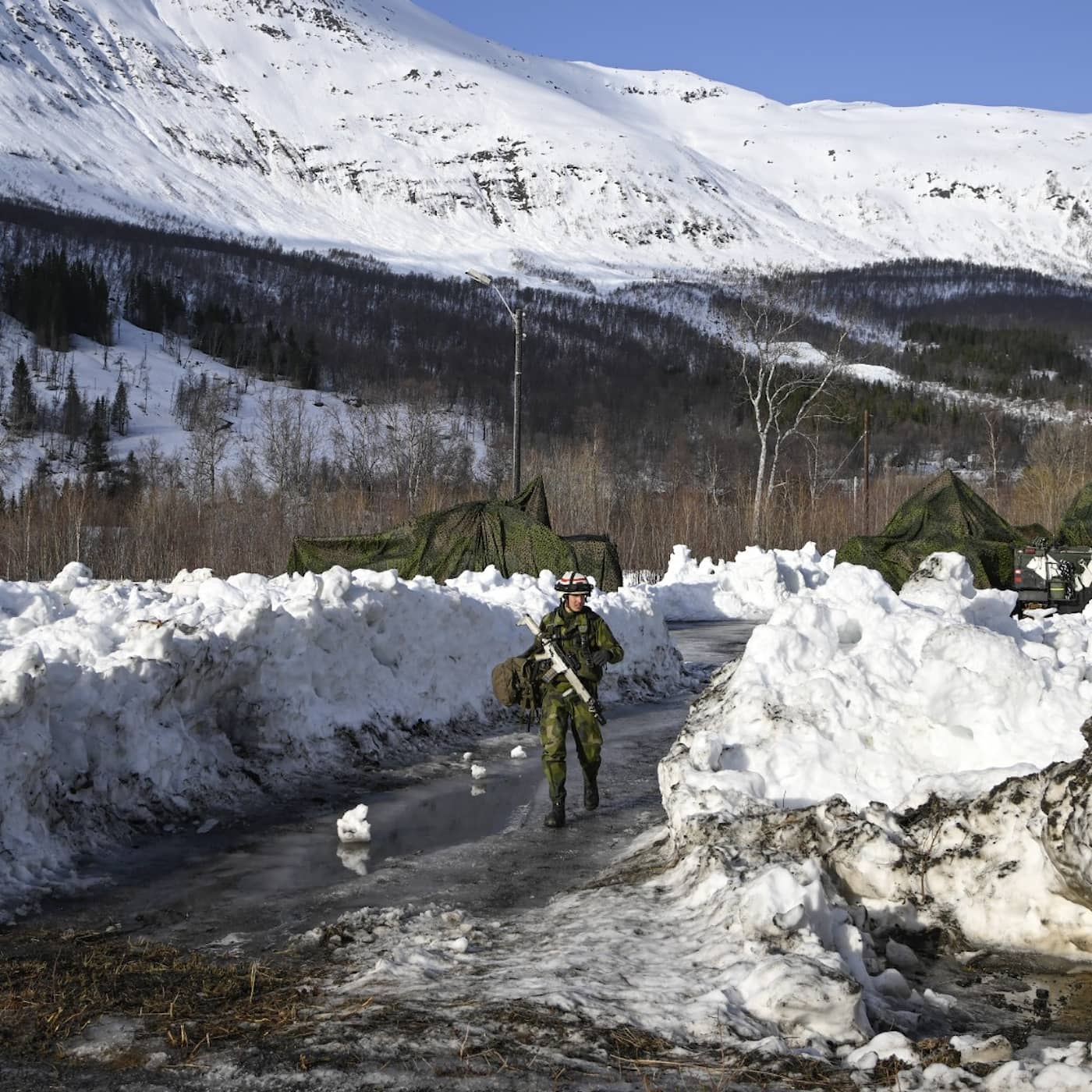 Radio Sweden Weekly: Nordics weighing pros and cons of NATO