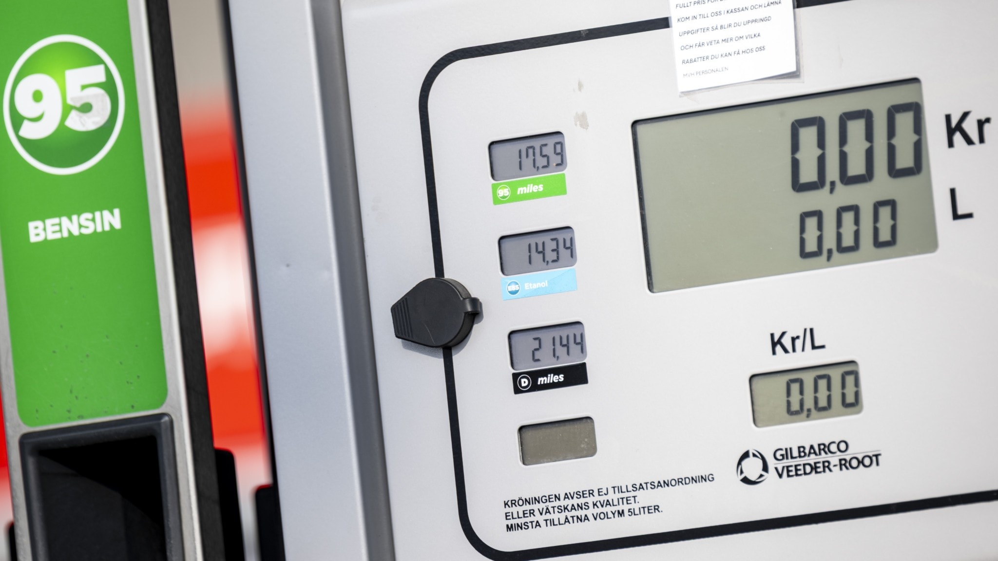 Petrol and diesel tax set to be lowered — again