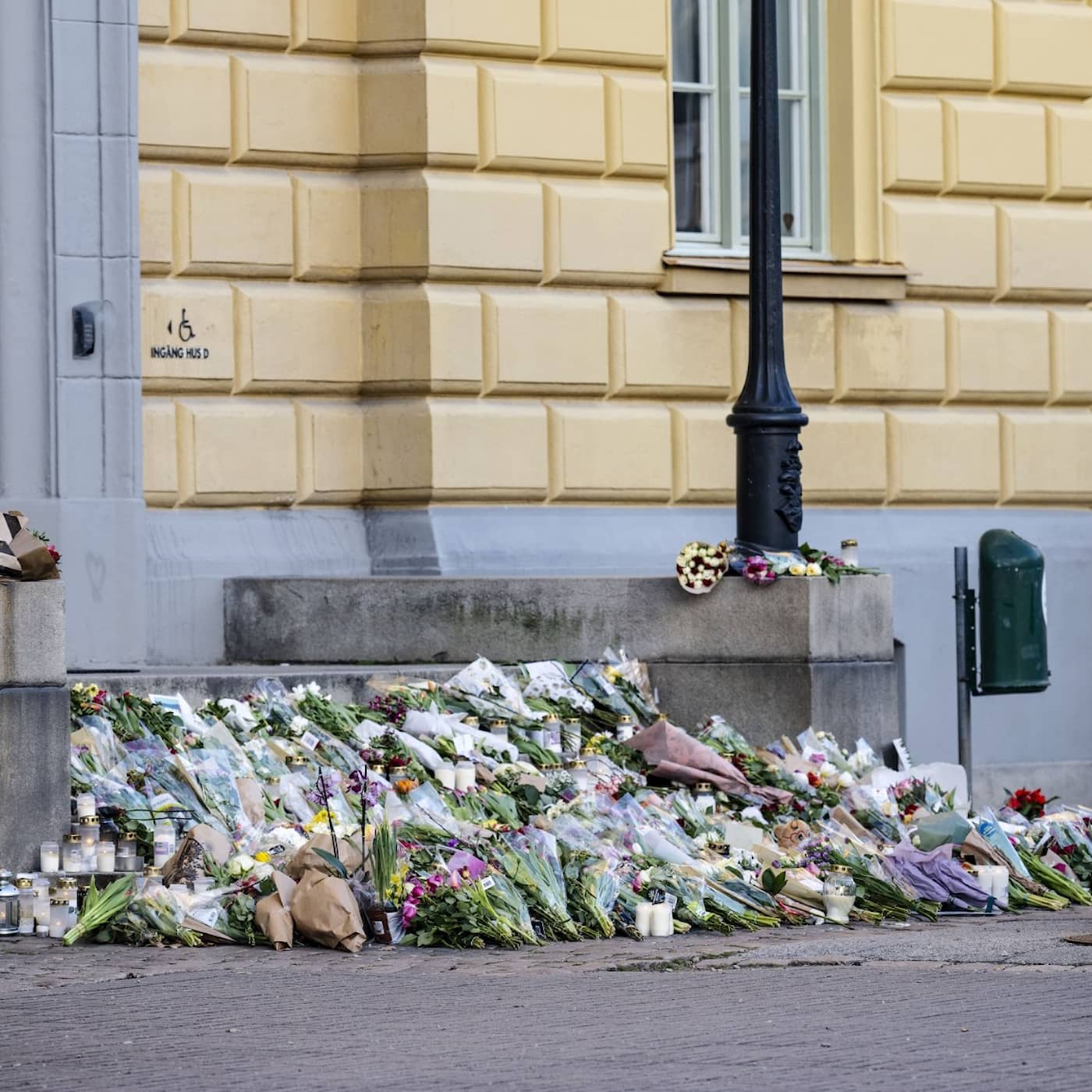 Radio Sweden Weekly: Shock over killing of two teachers