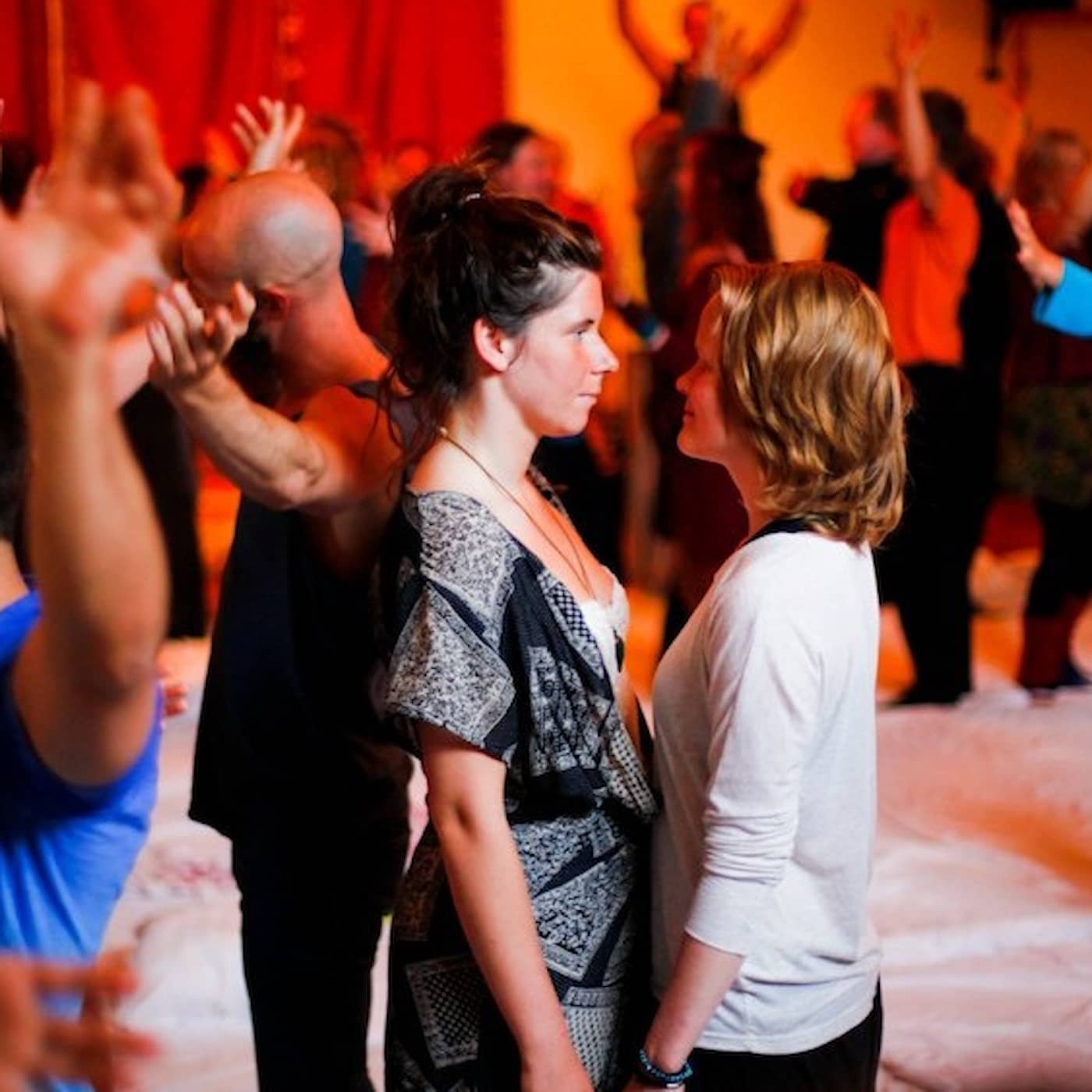 Festival Corona outbreak, rising book sales, Halland to offer covid tests at schools