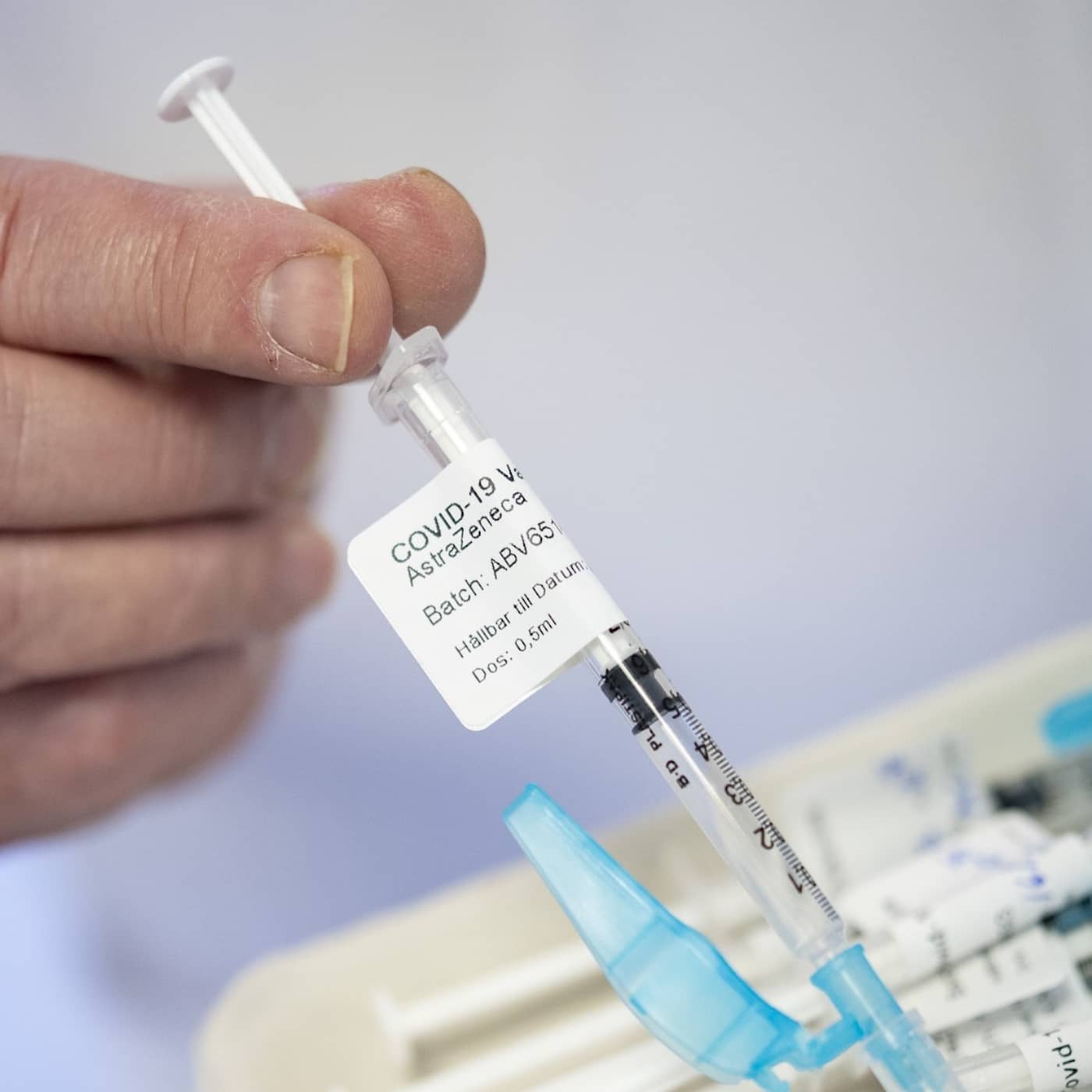 Vaccine goal abandoned, fears of elderly care.