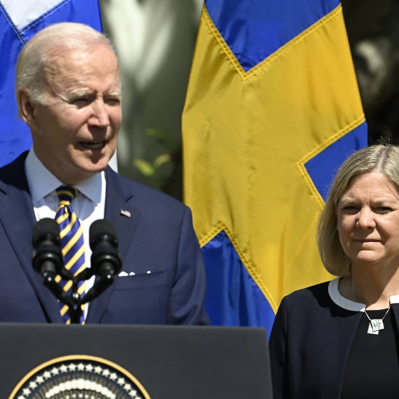 Andersson meets Biden, Turkish demands, Polish support, monkeypox case, passport trouble