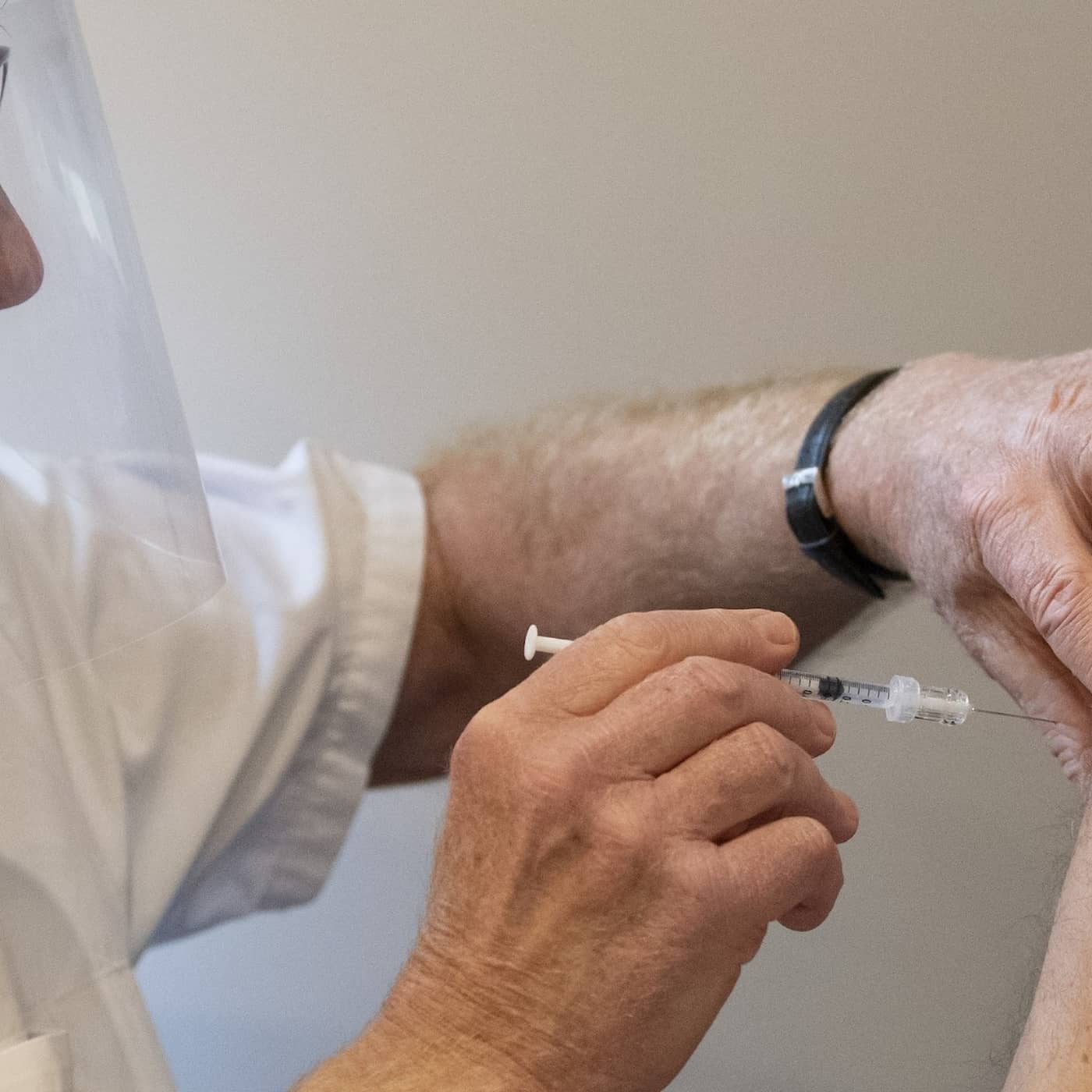 Gov't promises aid for high electricity prices, wait for vaccine booster shortened, severe weather in Jämtland