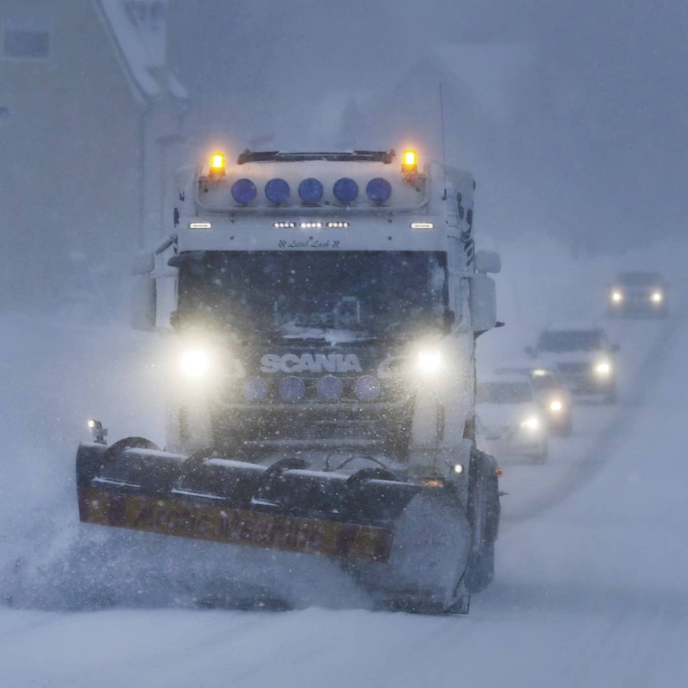 Criticism of Migration Agency, vaccines kept at wrong temp, new travel advice for Brazil, snow warning for Västerbotten