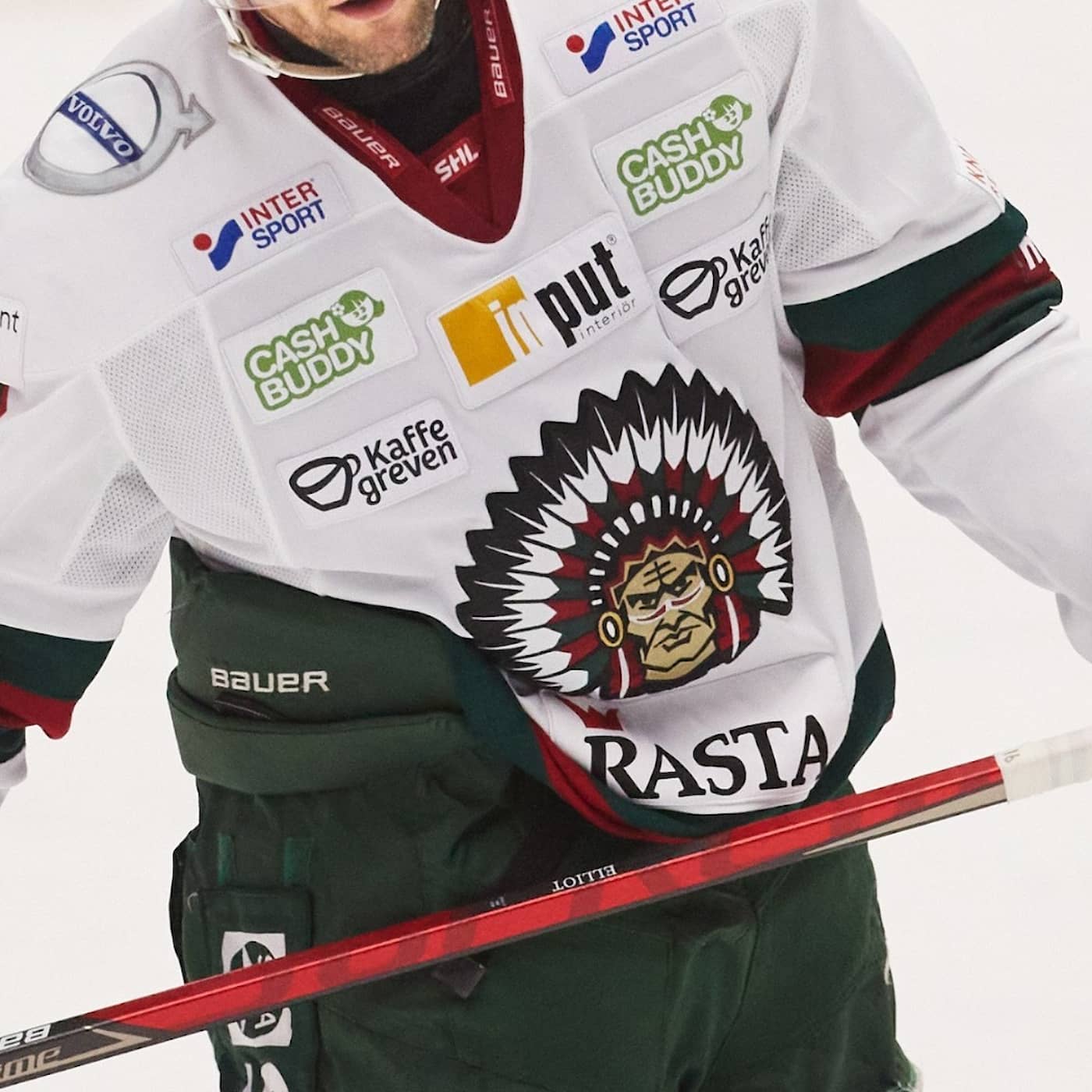 Covid patient treated with new medicine, Migration Agency behind in deciding cases, hockey club postpones retiring "Indian" logo