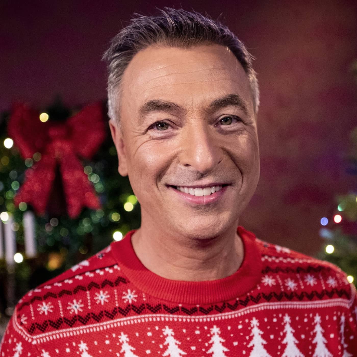 Over 65s to be offered booster shots, adoption investigation, child poverty in Sweden, TV "Christmas Host" announced