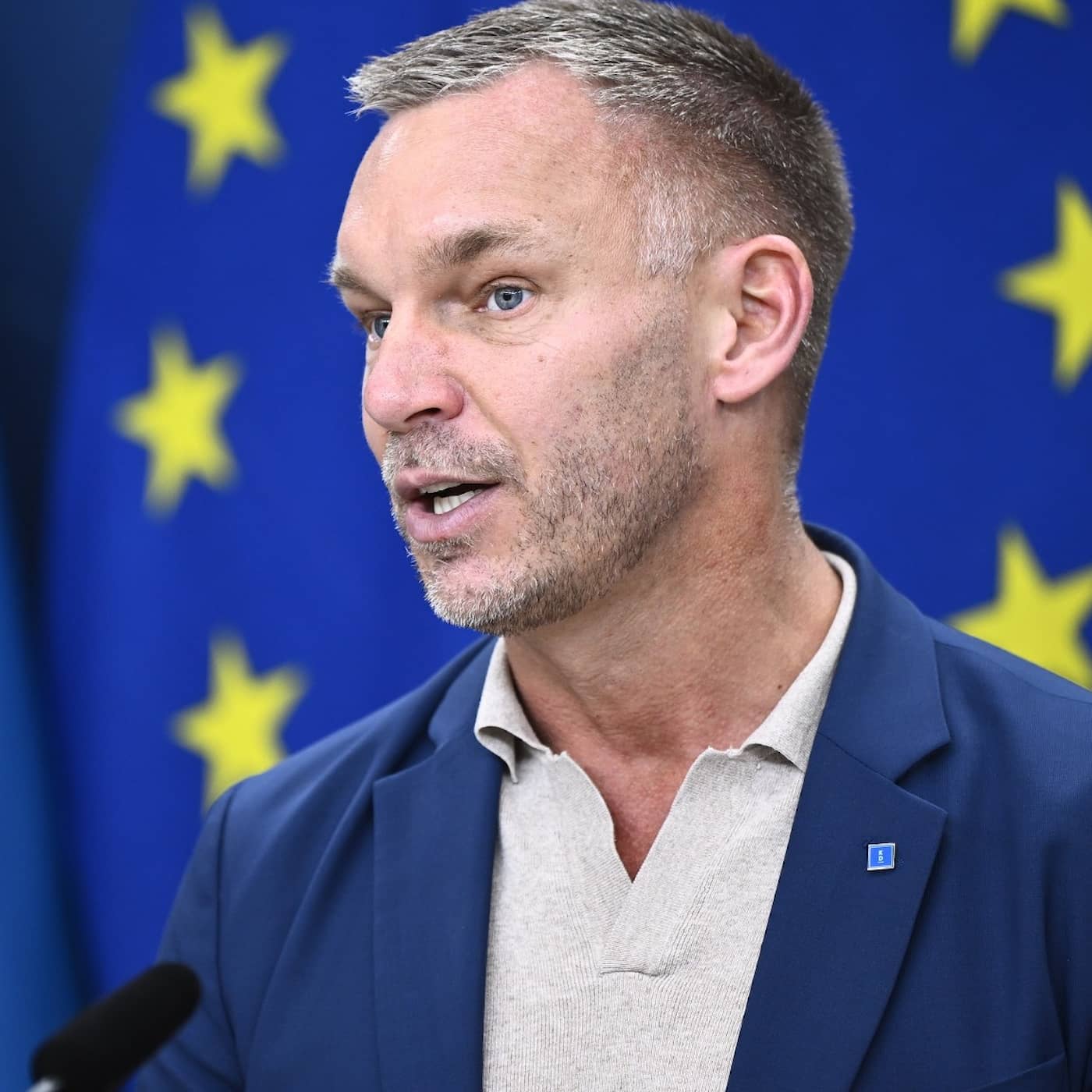 Sweden opposition quiet on govt talks, ministers lose seats, vote-fraud probe, soldiers injured in blast episode artwork