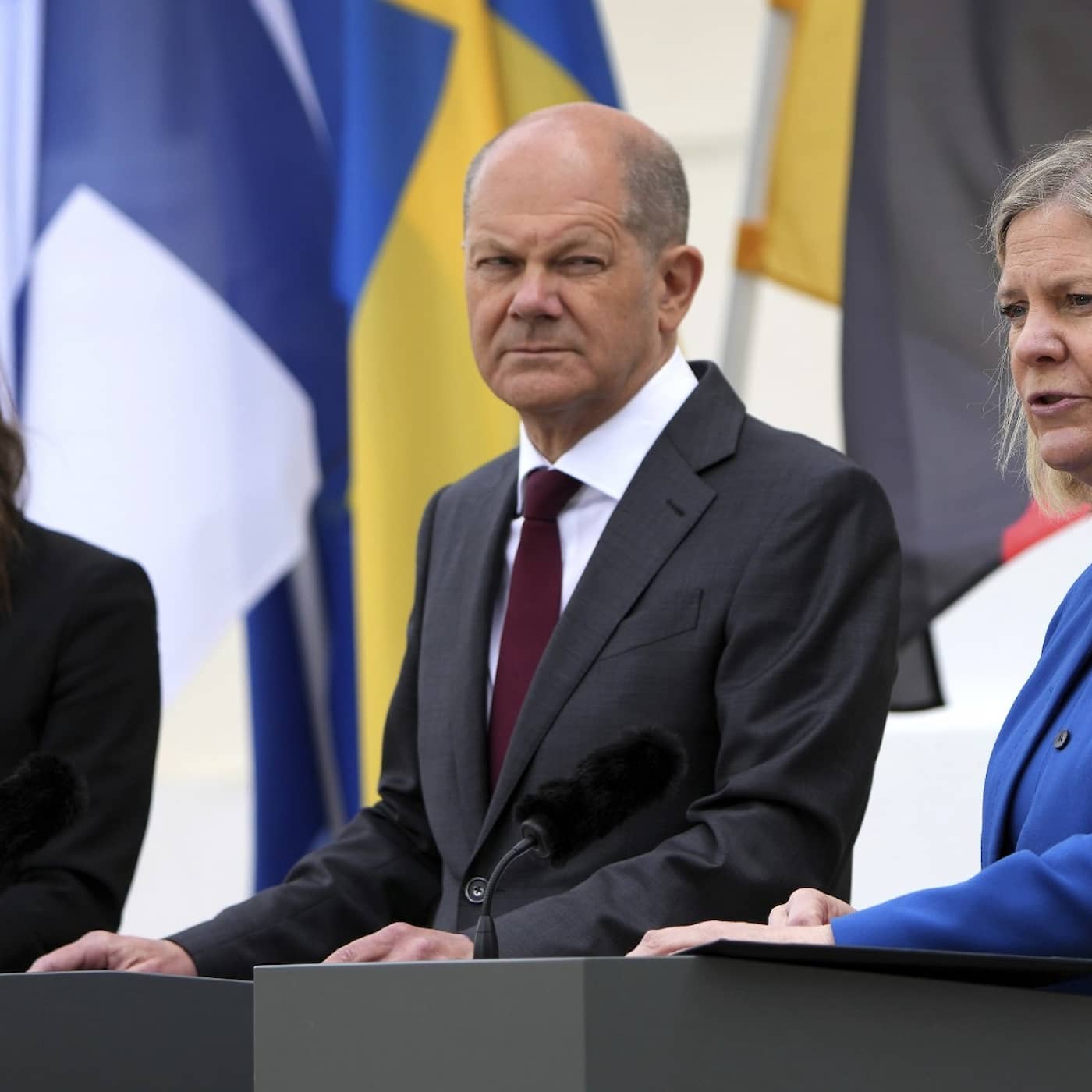 Germany promises support to Swedish NATO application, Russian posters claims famous Swedes supported Nazis, few get 4th Covid dose
