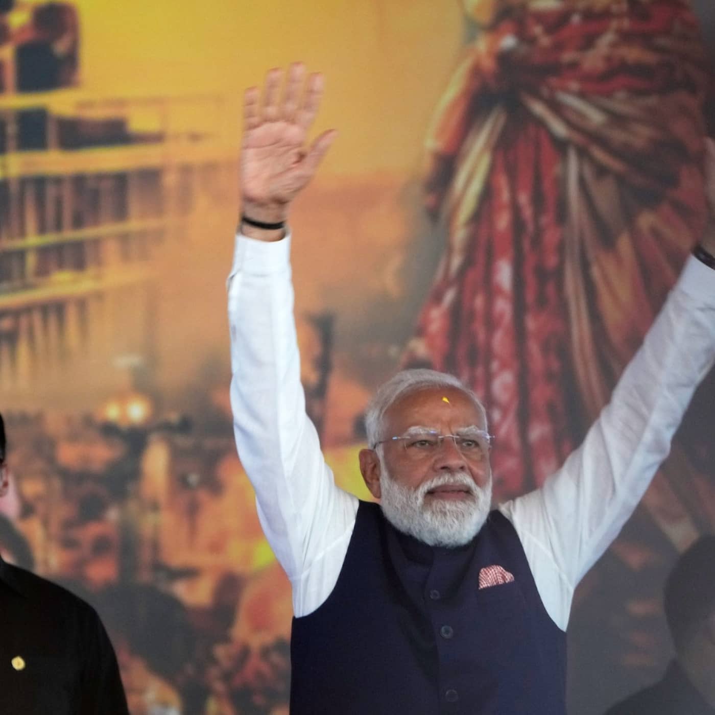 Uppsala triple-murder conviction, Indian PM Modi to visit Sweden, Säpo fare-dodger, announcement of World Cup squad