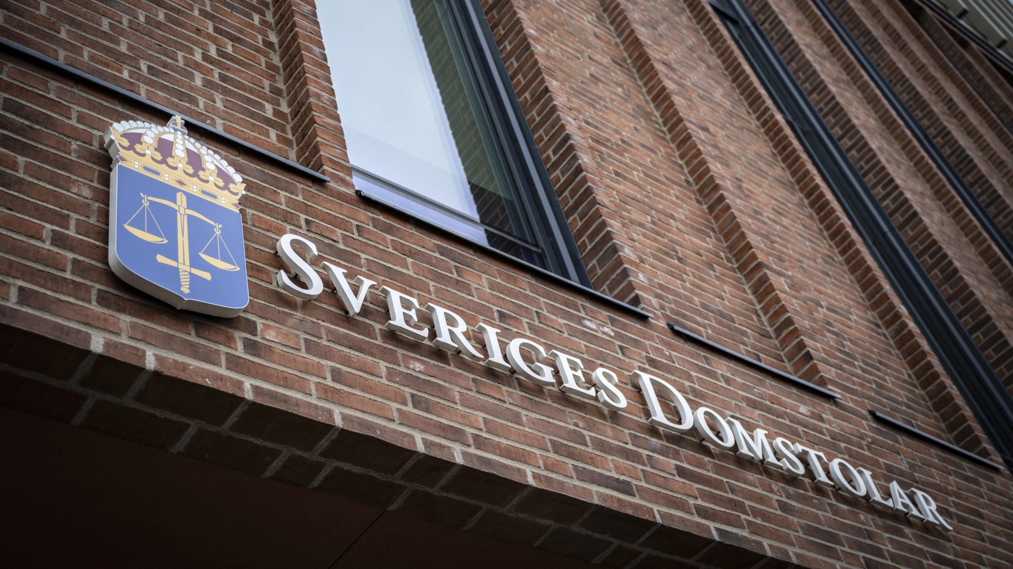 New ruling: Eight-year requirement for Swedish citizenship also applies to pending applications