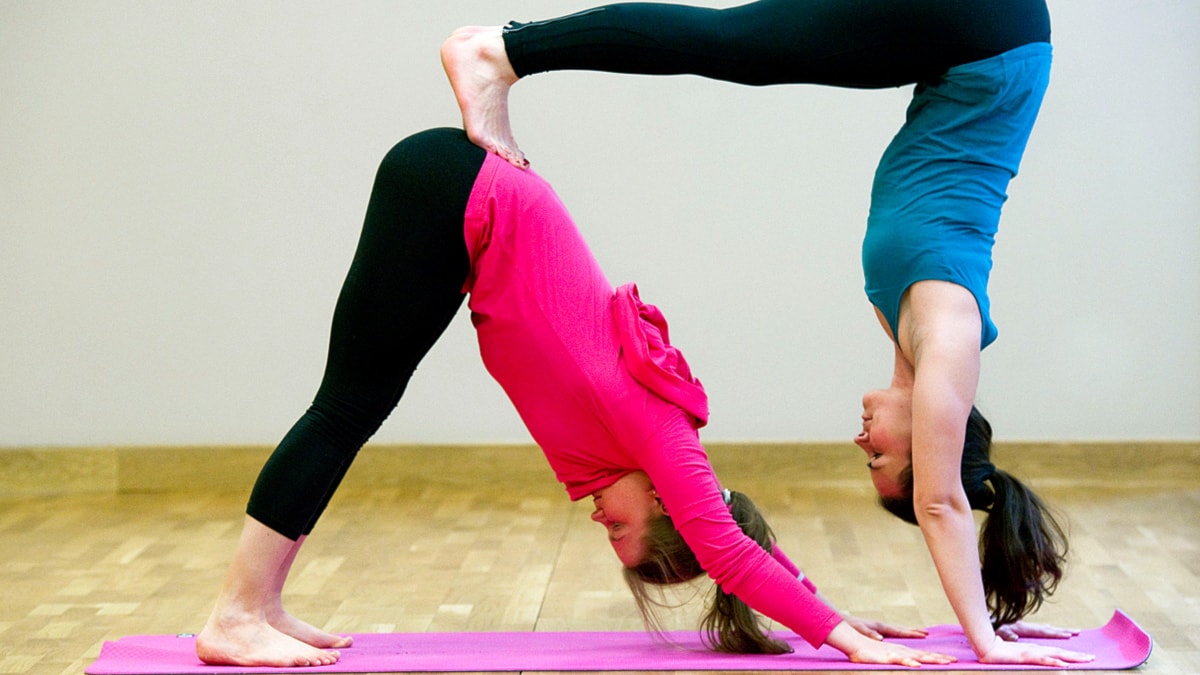 Yoga Challenge För 2 Barn