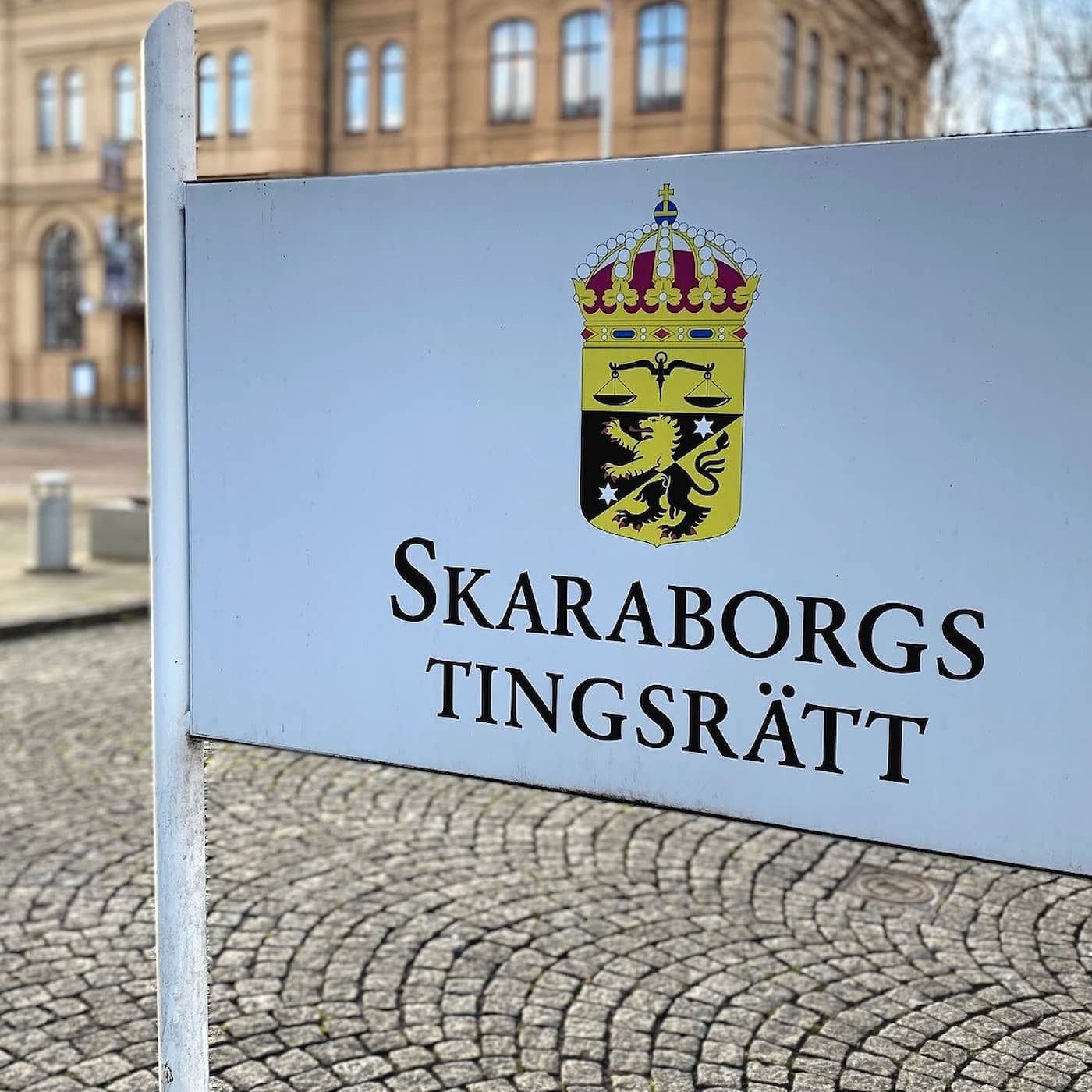 Berpirsekê Demokratên Swêdê li Stockholmê ji partiyê hat havêtin. Shekarabi meyildarê ketina nav Natoyê ye. Gelek swêdî hatine xapandin ... episode artwork
