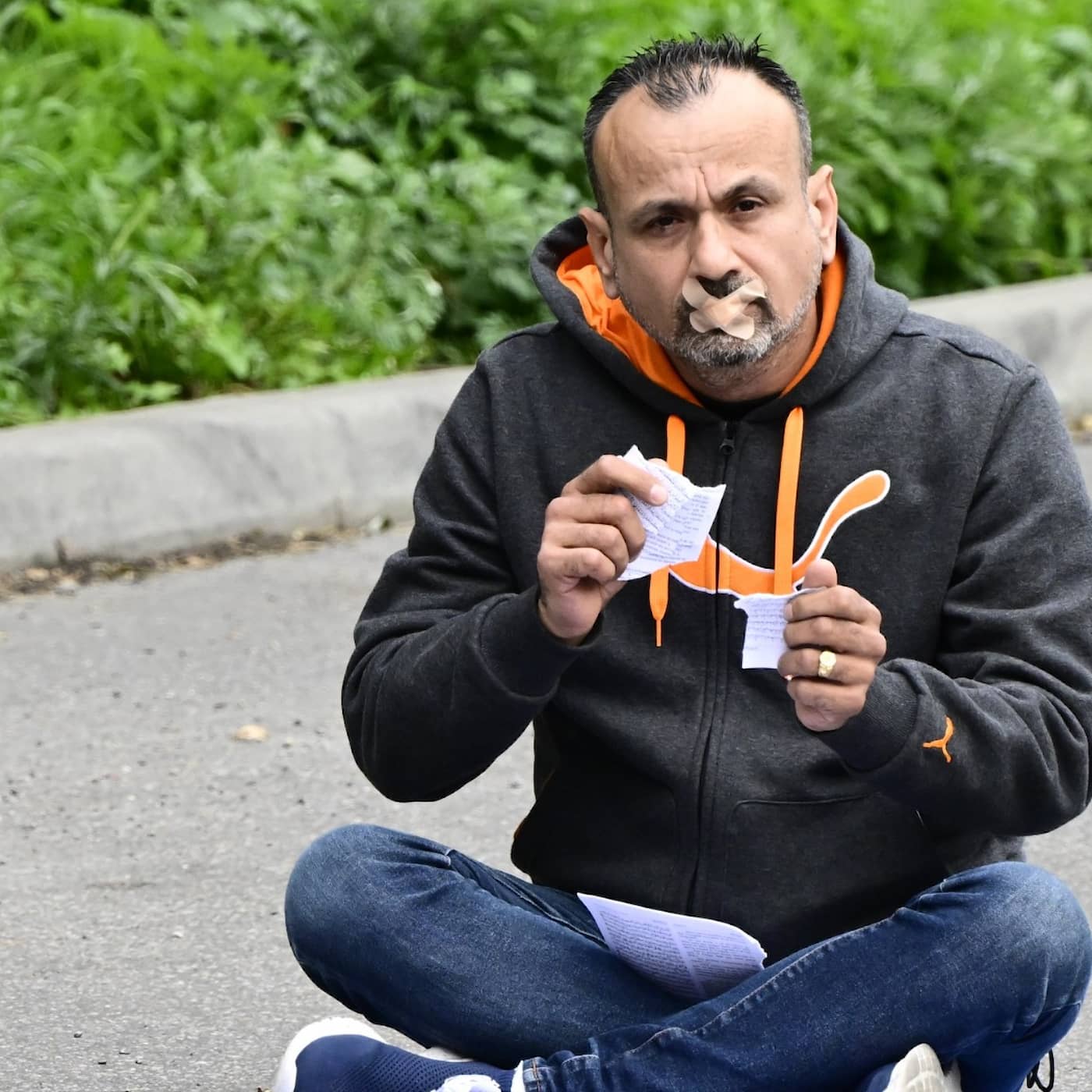 محکومیت سلوان نجم به چهار مورد نفرت‌پراکنی، احکام دادگاه استیناف سوەآ، حبس ابد برای قاتل زن در آکالا، کم‌کاری ده شرکت‌ در پیشگیری از تبعیض