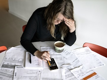 افراد بیشتری باید امکان تعدیل بدهی را داشته باشند