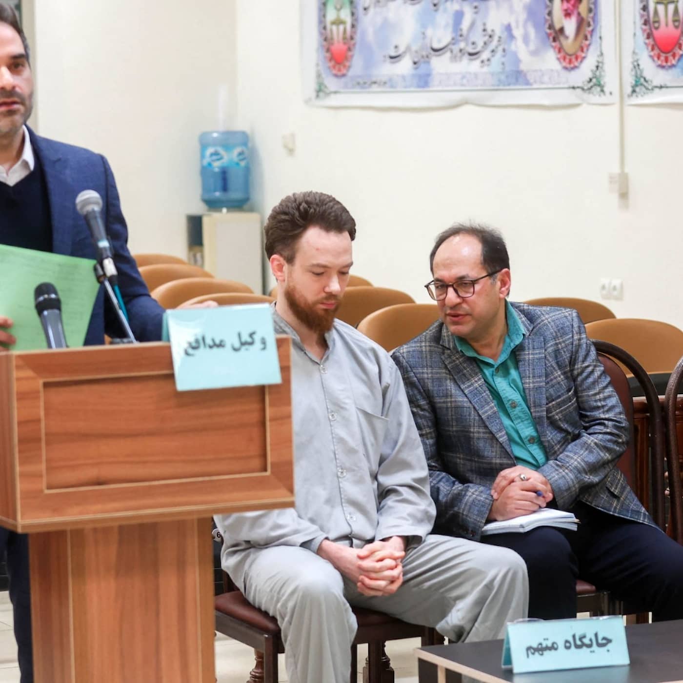 کاور والدین فلودروس از سویدن می خواهند که تبادل زندانی را در نظر بگیرد؛ شرکت Stora Enso باید یک میلیارد کرون پس انداز کند و یک خبر دیگر