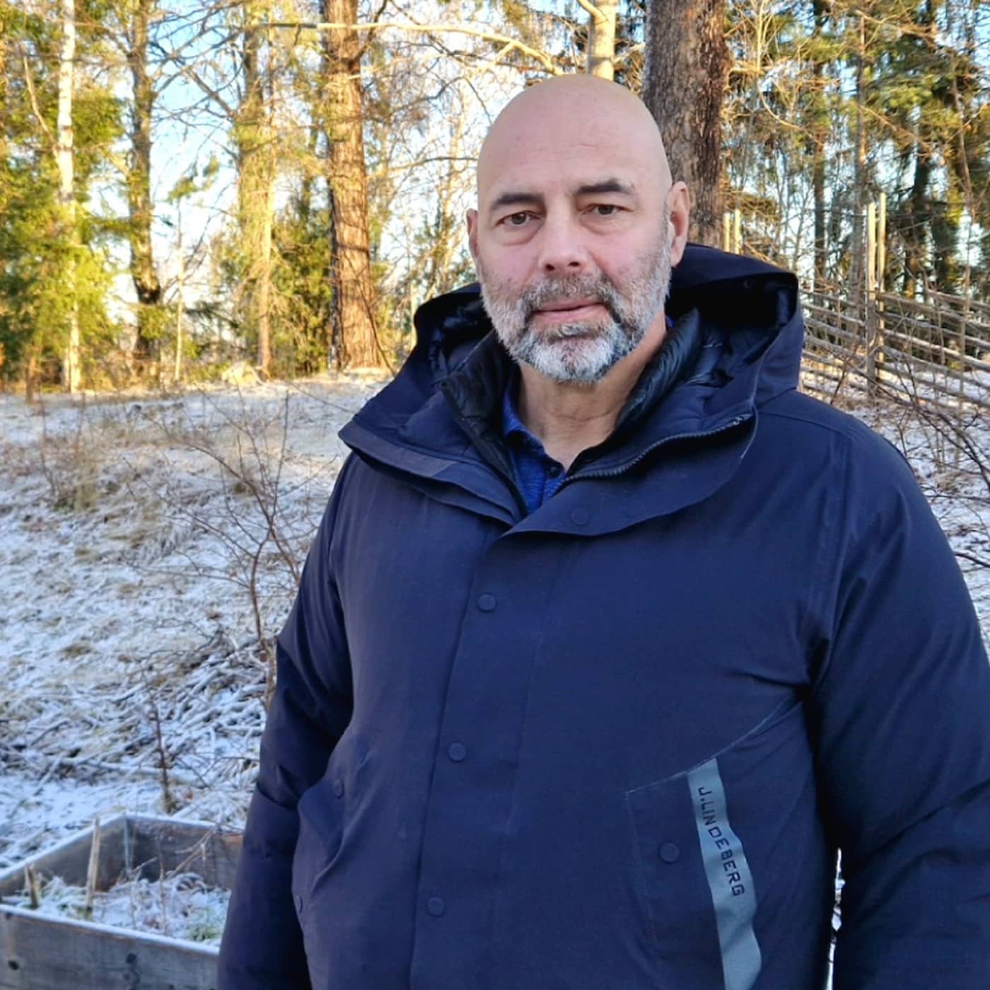 Stefan krockade med annan skidåkare i alperna – fick betala över 300 000