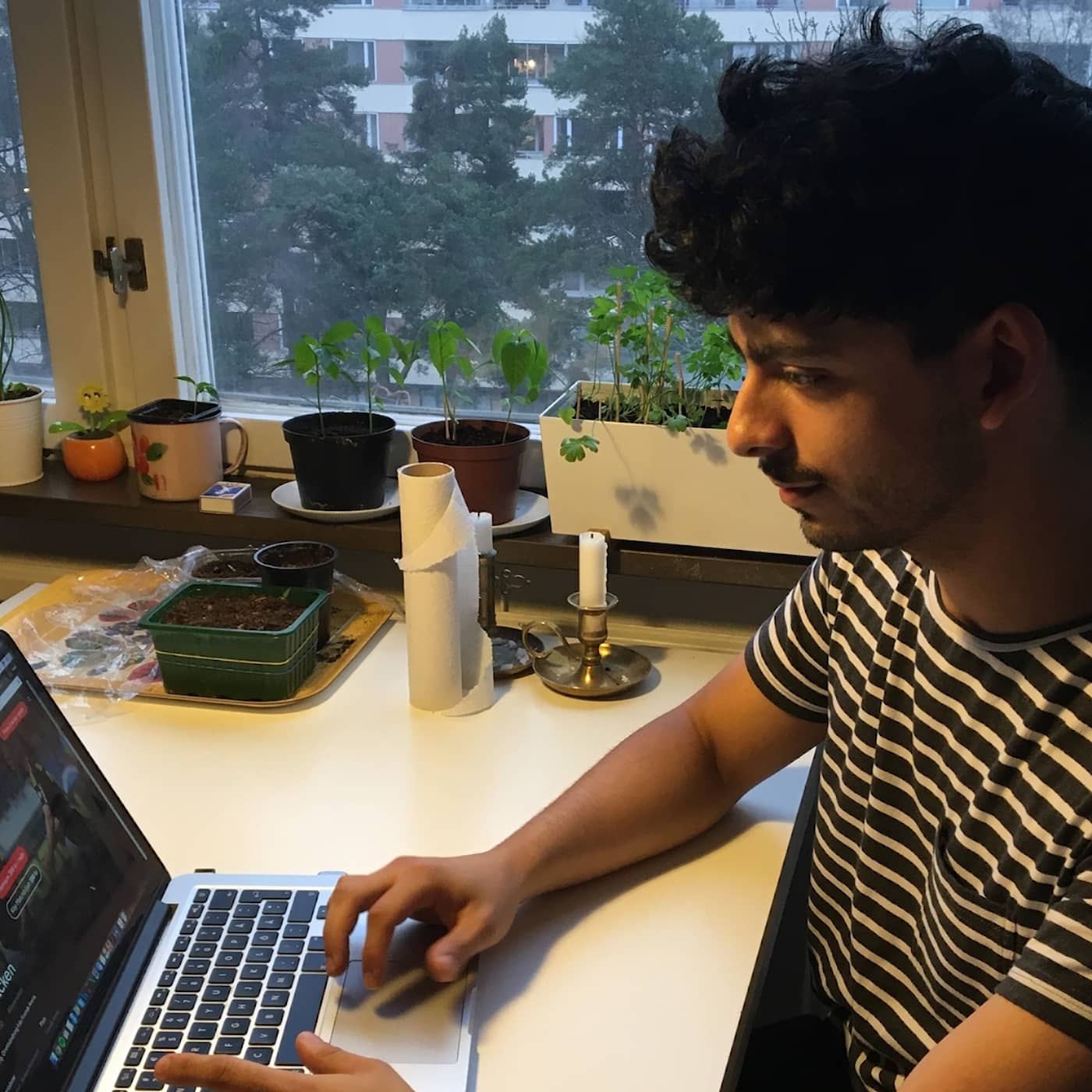 Hackande stömningstjänster, delningsekonomiutredning och så förbereder du inför åldersrelaterade sjukdomar.