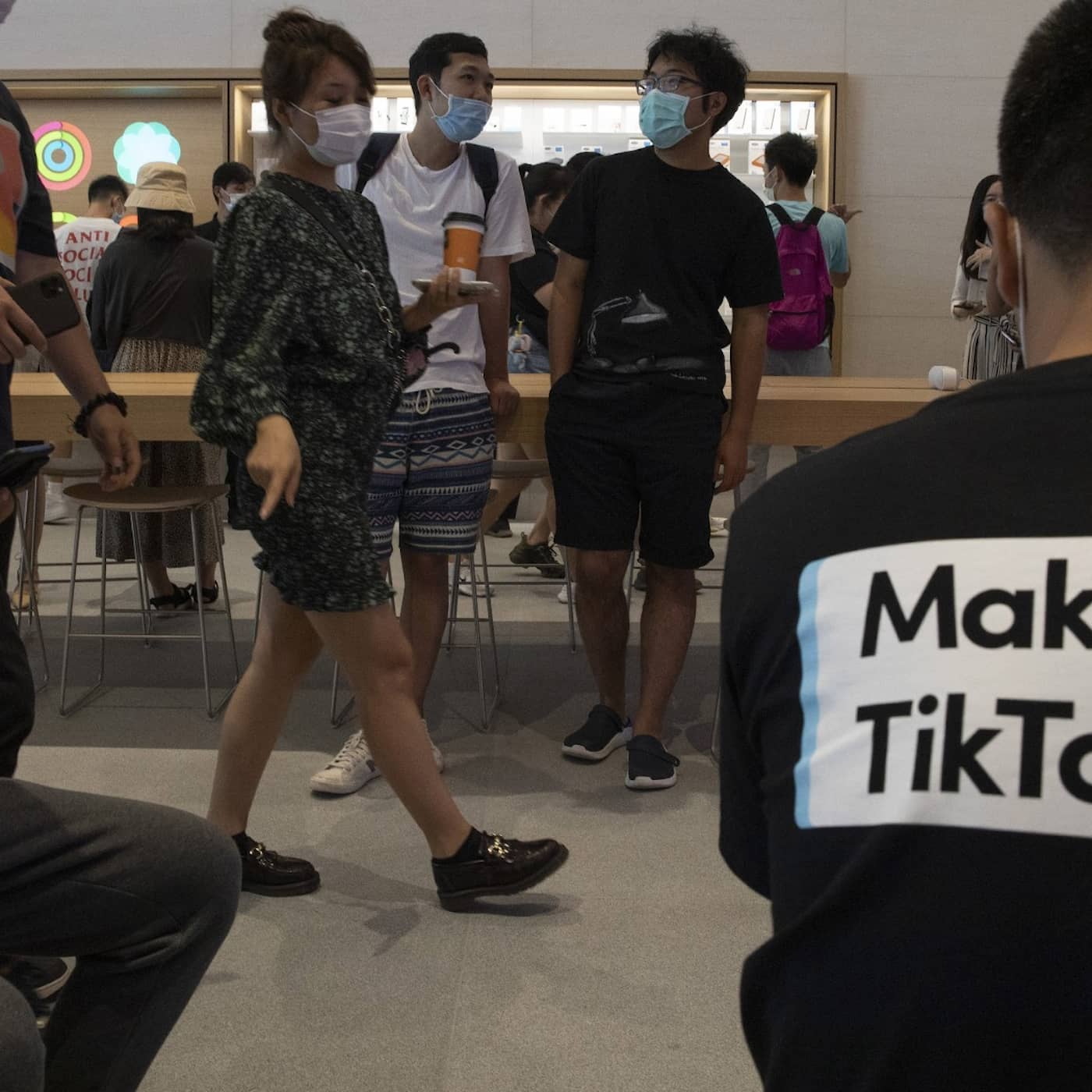 SVT:s TikTok-förbud och det globala tech-kriget, bankernas sparekonomer som experter, PR-striden runt raffinaderiet i Lysekil episode artwork