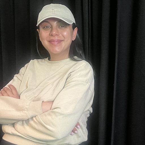 Dona Hariri: ”Många tror att man har rätt att ge igen direkt” episode artwork