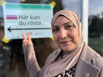 Mona, 49 år, röstade för första gången
