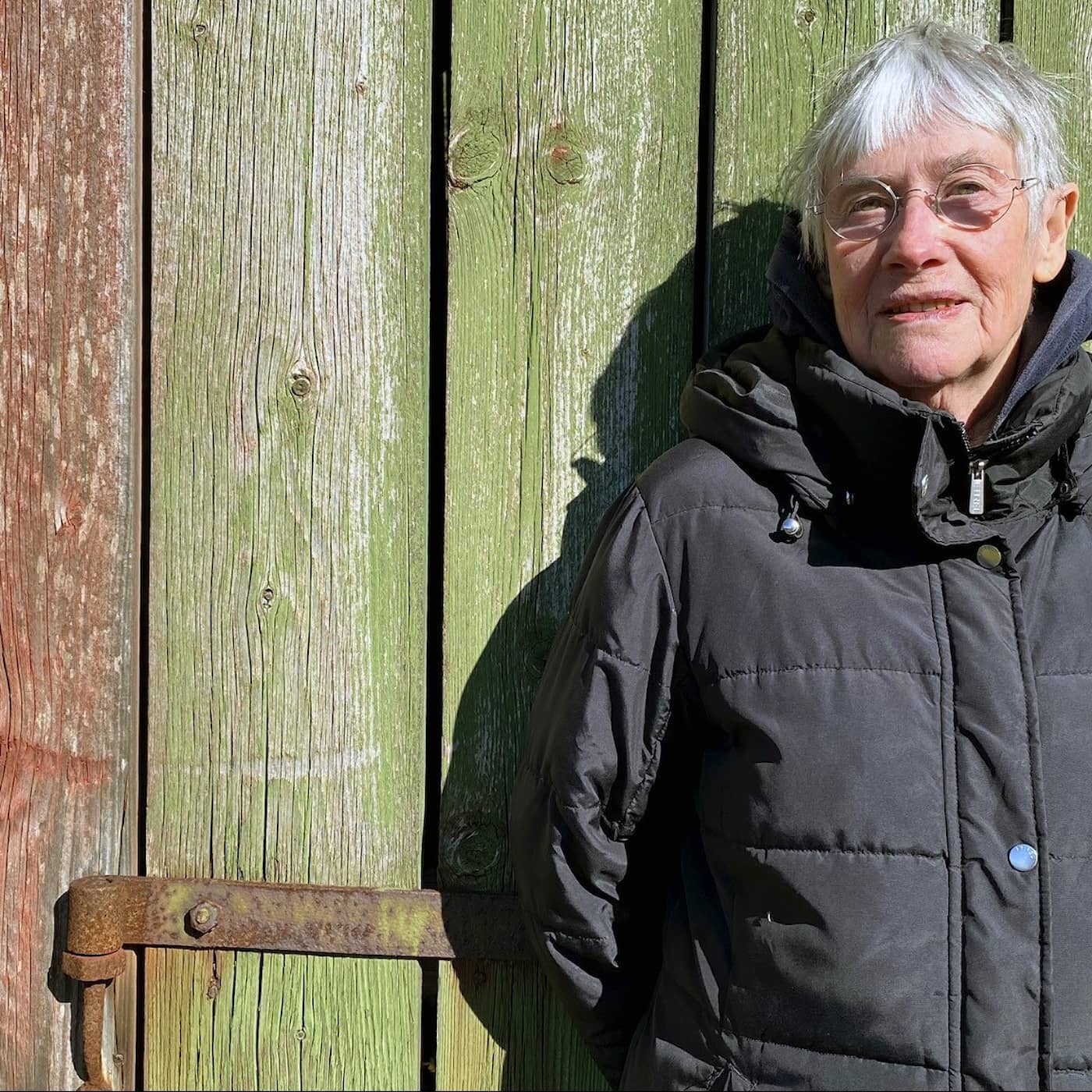 Barndomen håller Lyrikpristagaren Ingela Strandberg kvar på gården i Halland episode artwork