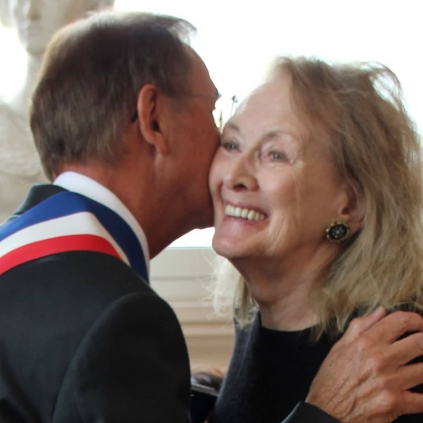 En Nobelpristagares jordmån – följ med till platsen där Annie Ernaux blev författare episode artwork