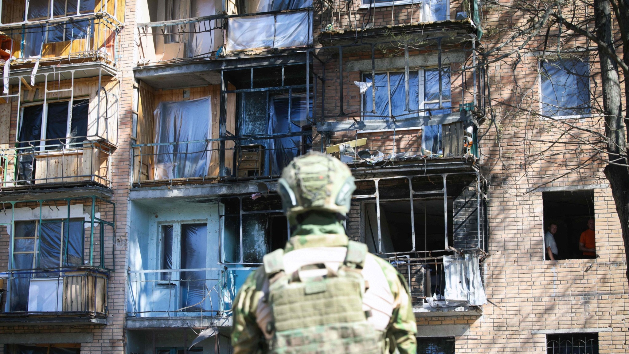 ”Perre” i Ukraina om läget i landet: ”Mina manliga vänner går inte ut längre” | P1-morgon