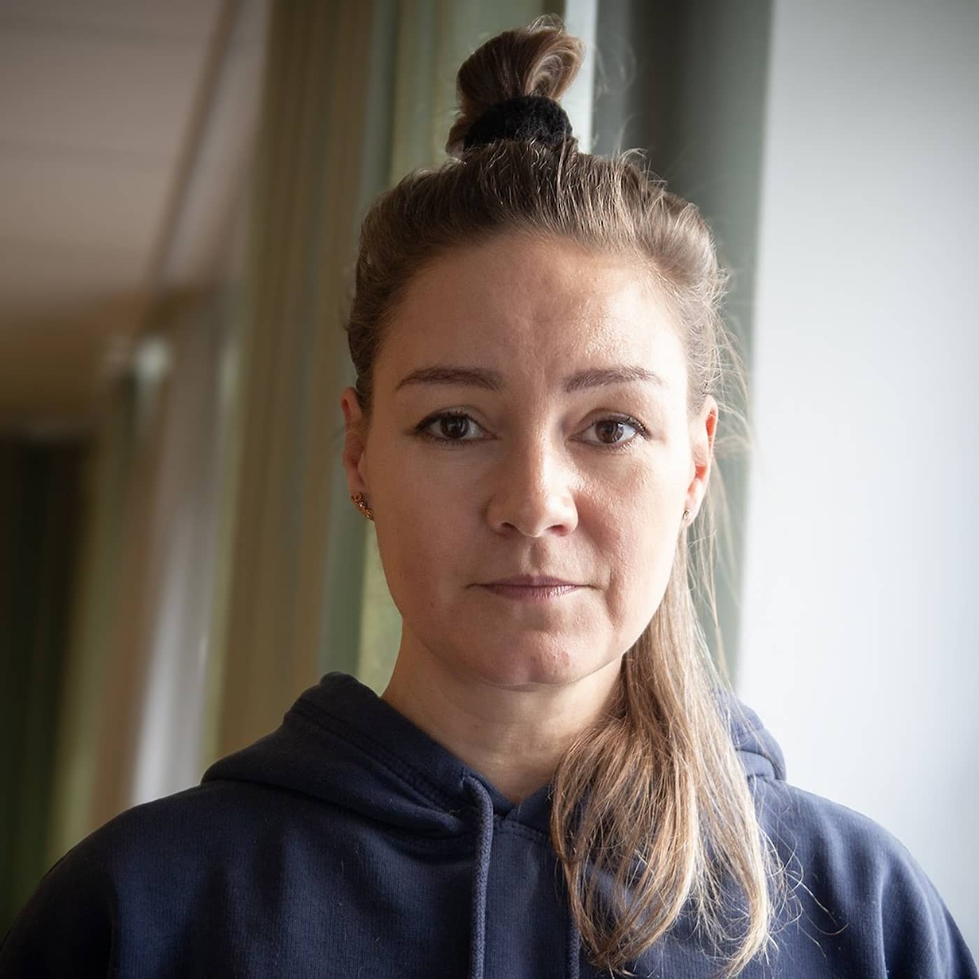 Vårdbiträdet Stines liv blev film – efter att hon visselblåste episode artwork