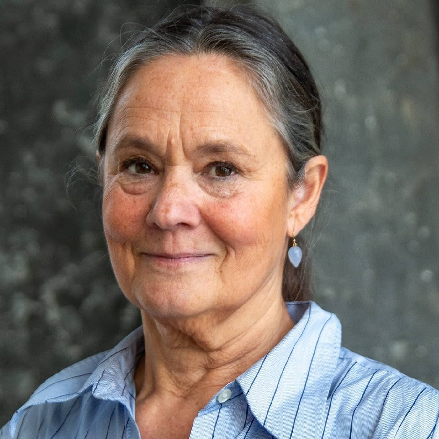 Pernilla August: Skuldkänslorna kom när jag blev mormor episode artwork