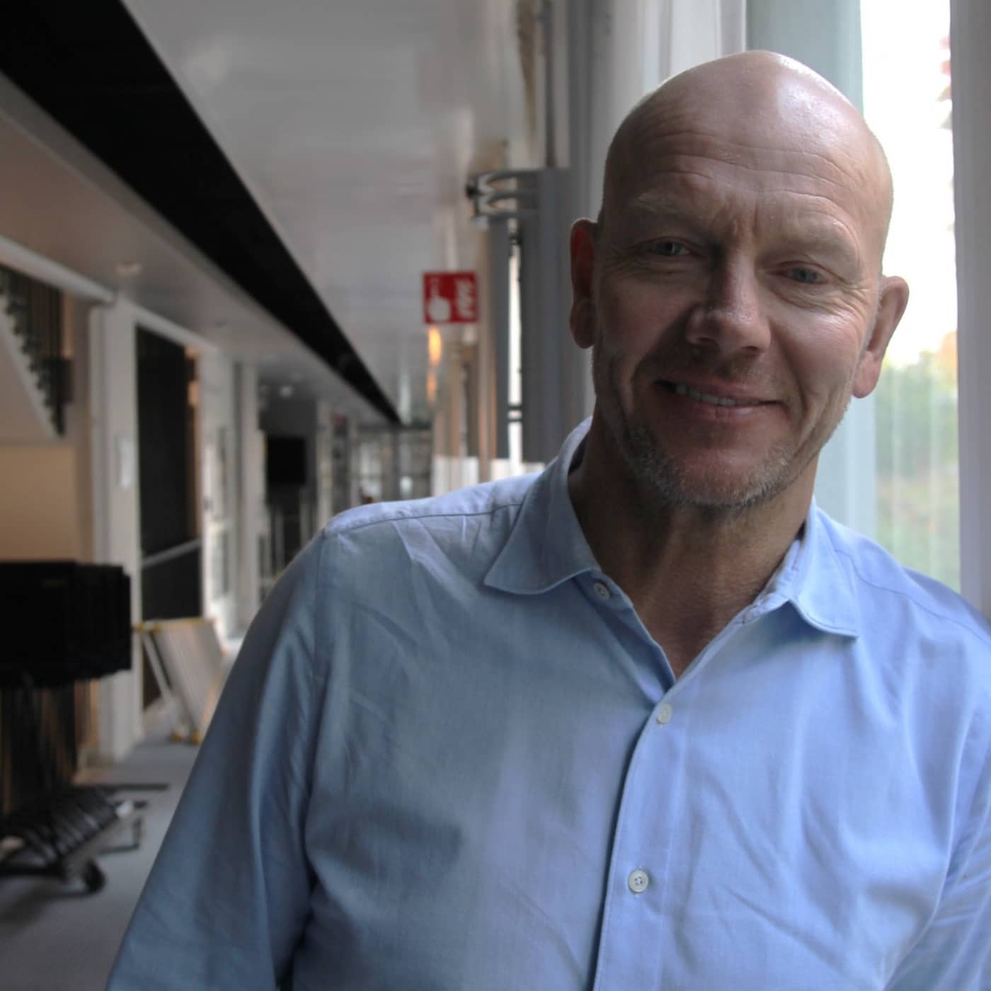 Mats Sundin: Det var en chock att flytta från pojkrummet episode artwork