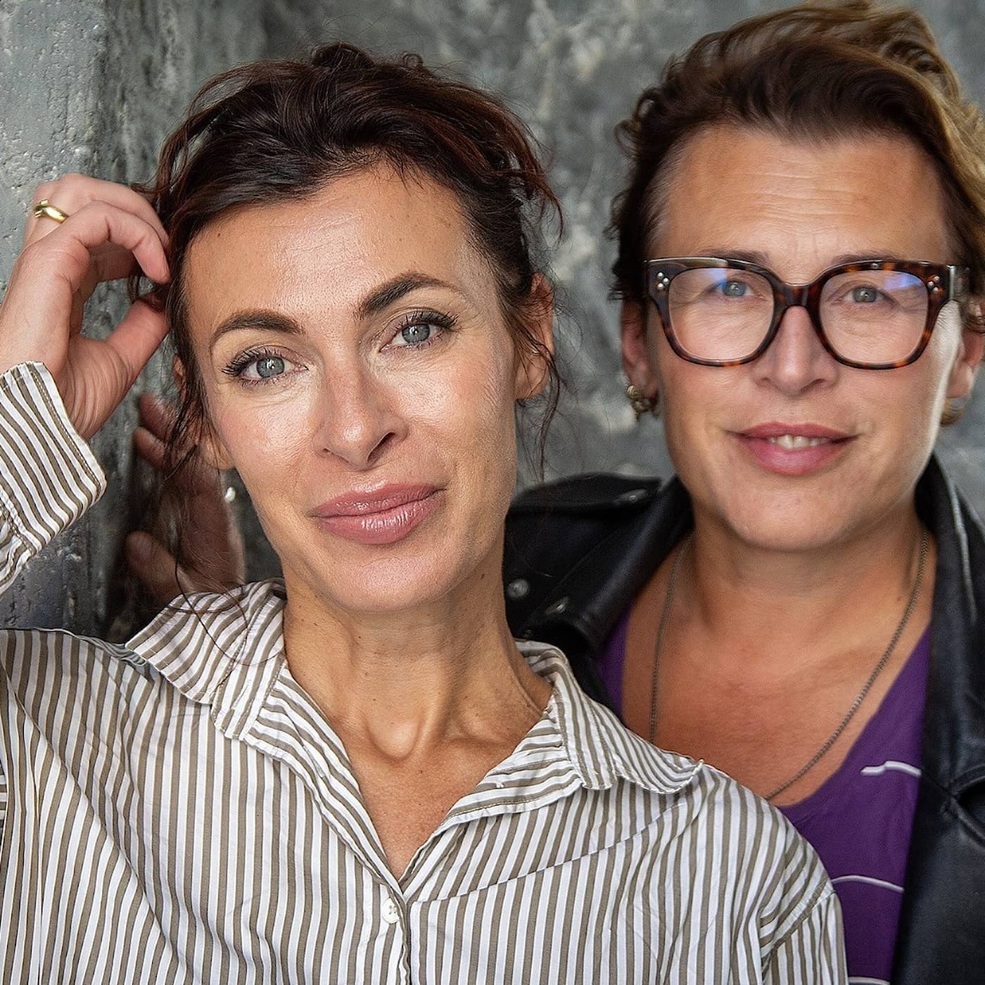 Hannah och Amanda öppnar sina hemliga rum: Gråter varje gång episode artwork