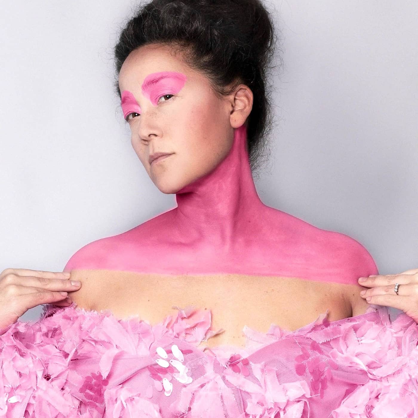 Maia Hirasawa: Att hitta självkänslan är som en förälskelse