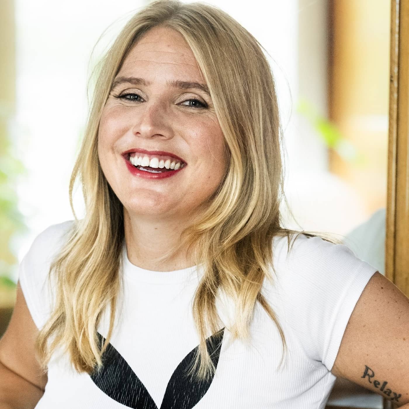 Amanda Romare: ”Att se sig själv i serien har läkt såren från dejtingåren”