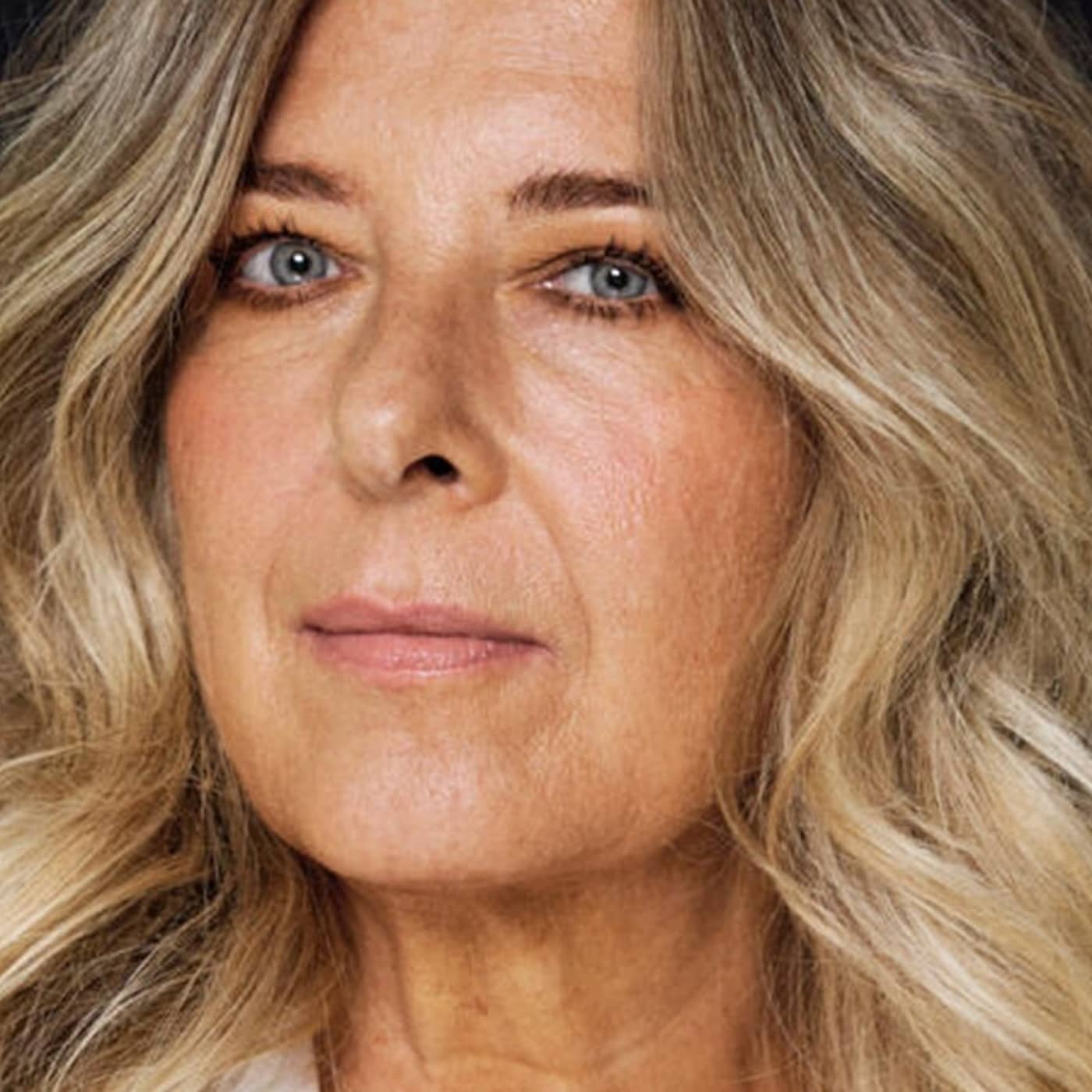 Paprika Steen bjuder in till nyårsfest – och ger tips till svenska filmare