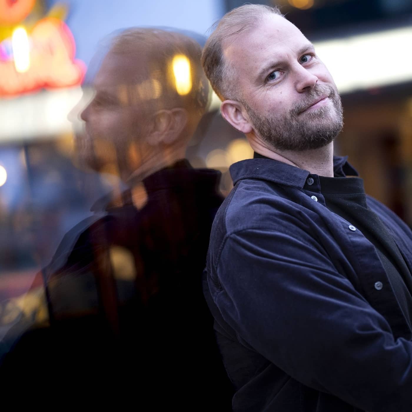 Jonatan Etzler: ”Det är lättare att göra film som sticker ut utomlands”