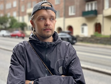Skadades i självkörande buss – lider fortfarande