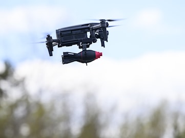 Försvarsmakten får attackdrönare