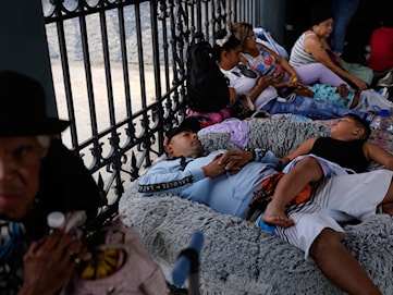 Barn chockade och rädda efter jordskalven i Venezuela