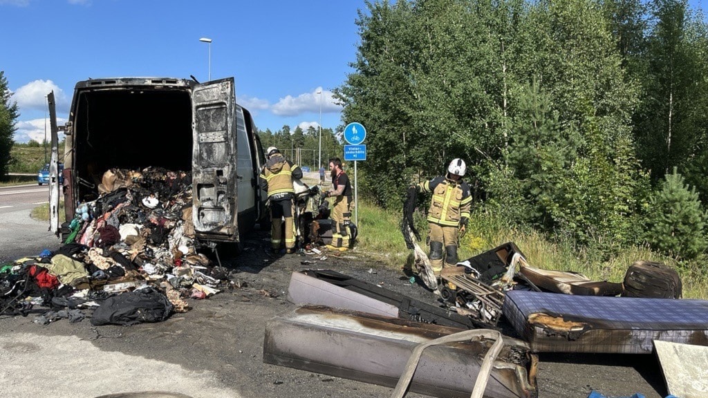Flyttlass började brinna – ”Barnens minnen och nästan allt vi ägde ...
